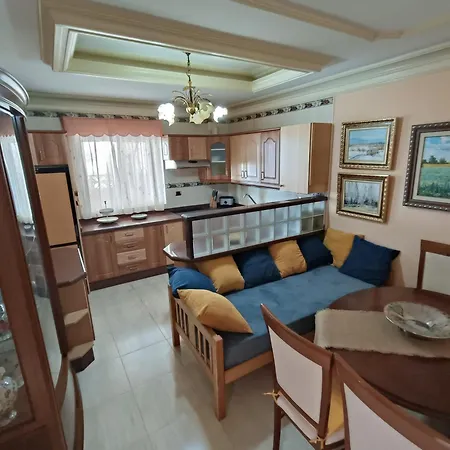 Villa Costa Adeje 빌라 *